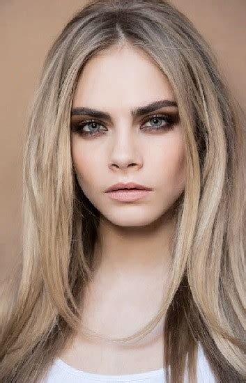 Ash blonde is one of said blonde shades, and it's easily spotted by its blue and violet hues that emulate a silvery or gray cool tone, as explained by kim bonondona, hair colorist and owner of mane champagne studio in nyc. Ash Blonde Hair Dye - Best, Dark, Light, Natural, Medium ...