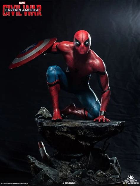 Queen Studios Spider Man Captain America Premium Version Captain
