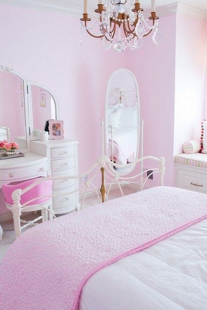 A blend of blue and purple colour tones can give your bedroom a stunning, soothing scenic appearance. Pink and White Vintage Bedroom | Teen room | Pinterest ...