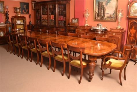 Shop our antique walnut dining room selection from the world's finest dealers on 1stdibs. Antique Victorian Burr Walnut Dining Table & 16 chairs ...
