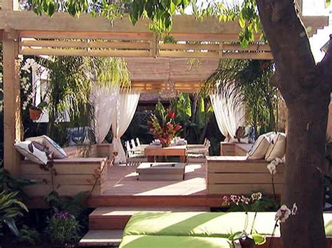Property value and property pages exist to help people researching australian property make informed decisions when buying and selling. Outdoor Rooms by Jamie Durie | Outdoor Spaces - Patio ...
