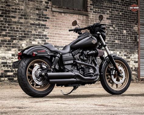 Also, larger engines typically mean higher insurance payments for the first three years you have your license. Best Lightweight Cruiser Motorcycle | Reviewmotors.co