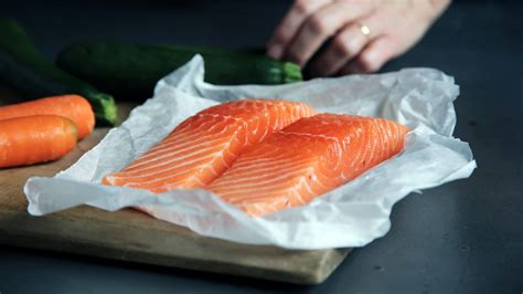 Peut-on consommer du poisson une fois la date dépassée