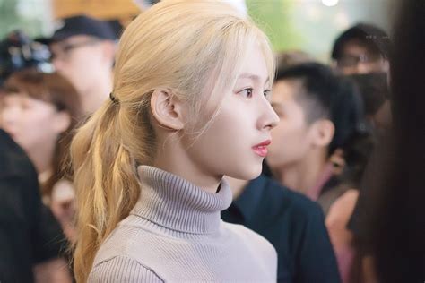 20 Times Twice Sanas Gorgeous Side Profile And Tall Nose Shocked
