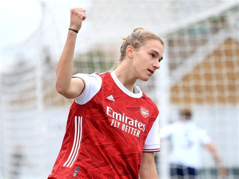 Also known as miedema hinke, hinke tel miedema, tel h miedema. Arsenal striker Vivianne Miedema is best player in world ...