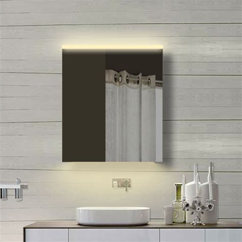 Badezimmerspiegel erfüllen nicht nur praktische aufgaben, sondern verändern auch das ambiente: Badezimmerspiegel LED 60x70cm Kaltweiss / Warmweiss ...