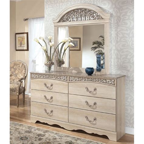 This classic style bedroom furniture collection is built by the amish. Catalina Poster Bedroom Set Signature Design by Ashley ...