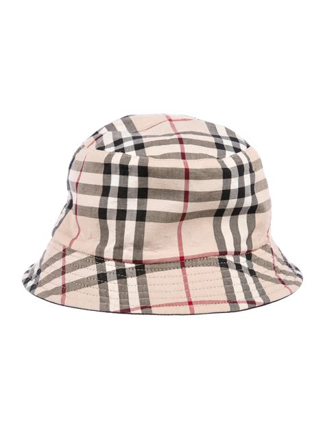 Burberry London Nova Check Bucket Hat Accessories Wburl50107 The