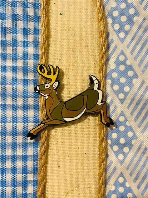 White Tailed Deer Hard Enamel Pin Deer Pin Buck Pin Art Etsy