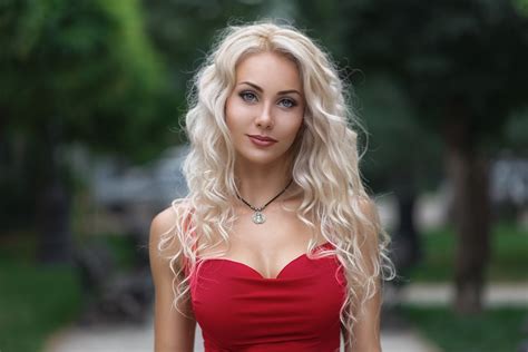 Wallpaper Blonde Red Dress Tight Dress Portrait Necklace Trees