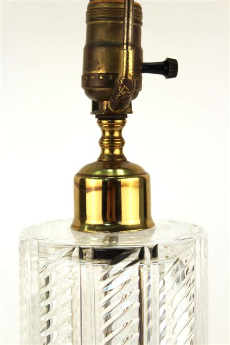 Mid-Century Modern Cut Crystal Table Lamp For Sale at 1stdibs