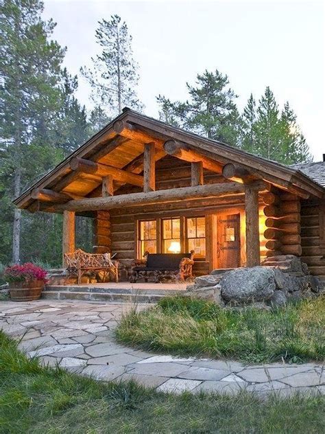 We offer a variety of floor plans that can be customized. 66 Best Small Log Cabin Homes (52) - Ideaboz