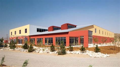The fountain trust company, darlington branch (1.8 miles) full service brick and mortar office 113 w main st darlington, in 47940. Donald W Reynolds Food Distribution Center | H+K Architects