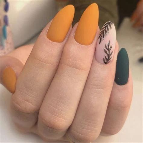 © foto mujer de 10: Uñas decoradas: tendencias en manicura para Otoño/Invierno ...