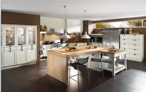 23 (Very) Beautiful French Kitchens