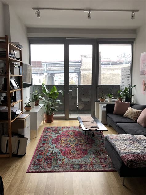 Tour A Small Bohemian Minimalist Brooklyn Rental Apartment Therapy