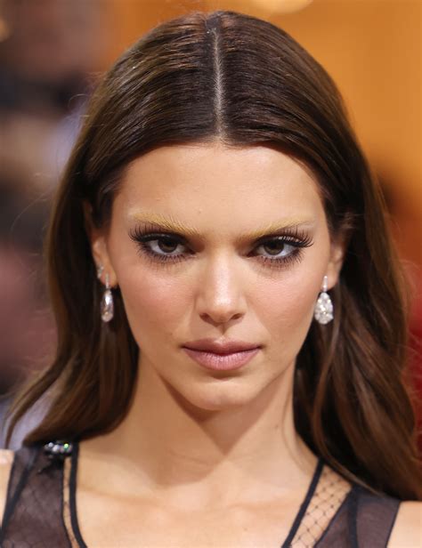 Kendall S Real Skin Texture Revealed In Rare Unedited Met Gala Pics Latest Uk News