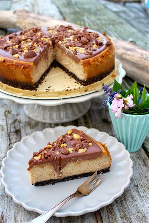 Das macht ihn natürlich zu einer ziemlichen kalorienbome, aber wenn … Erdnussbutter-Cheesecake in 2020 | Erdnussbutter, Kochen ...