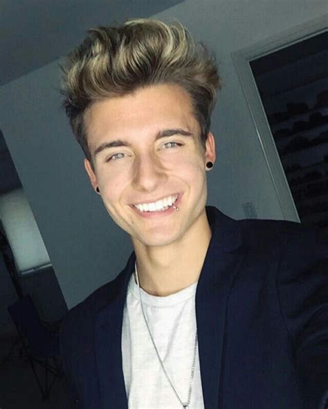 People who liked danielle collins's feet, also liked Christian Collins/ weeklychris-Bild von C_O_L_L_I_N_E_R ...