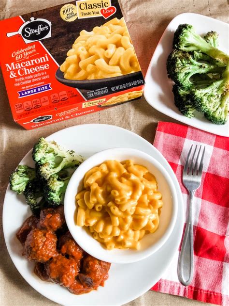 A lot of vegetarians miss the smoky flavor of some meats, like bacon, and if you fall into that camp, this recipe is for you. Foods to Pair with Mac and Cheese for a Complete Meatless Meal