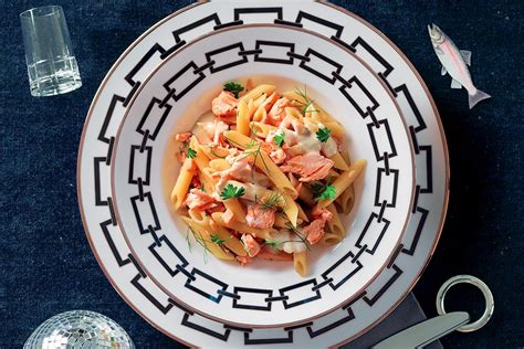 Si va dai classici stuzzichini al salmone , ai crostini di pane, maionese e salmone fino a una. Dall'antipasto al secondo, 10 ricette con il salmone fresco