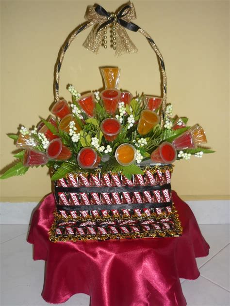 Gubahan gula gula menjadi baju melayu. Gubahan Hantaran JS Creation: Gubahan Bakul Gula-Gula ...
