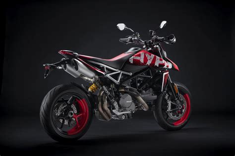 Ducati hypermotard sp price (srp) starts at ₱1.39 million. Ducati Hypermotard 950 RVE - Alle technischen Daten zum ...