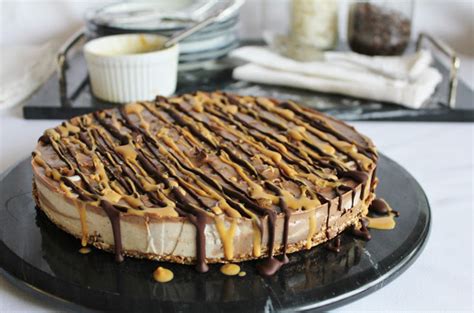 Simple, raw vegan brownies studded with walnuts and cacao nibs! 13 Vegan Cheesecake Recipes So Divine, You Won't Mind That ...