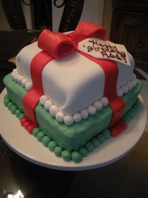 See more ideas about birthday cakes christmas cakes and xmas cakes. Welcome to the Mad House: Birthday / Christmas cake order