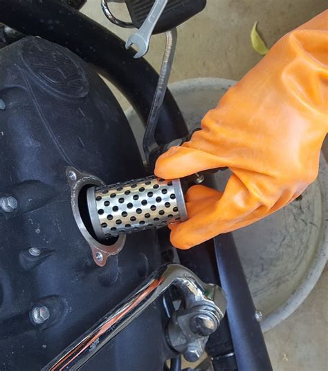 Mileage 35kmpl and tank capacity is 13l. Best Engine Oil For Royal Enfield Thunderbird 350x - dHIFA ...