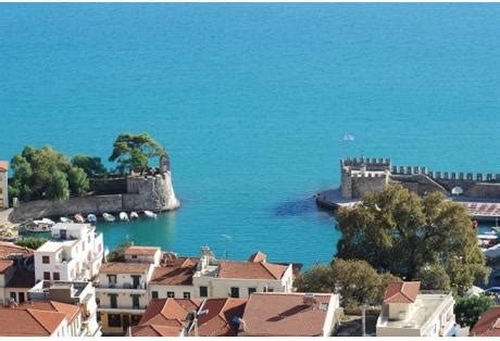 Ένα από τα σημαντικότερα αξιοθέατα του παλαιού αγίου αθανασίου είναι η εκκλησία της αναλήψεως με καλοδιατηρημένο τέμπλο, που κτίστηκε το 17ο. Ένα ξεχωριστό ΒΙΝΤΕΟ από το Ενετικό λιμάνι της Ναυπάκτου - AMFlife.gr - Δυτική Ελλάδα, Άνθρωποι ...