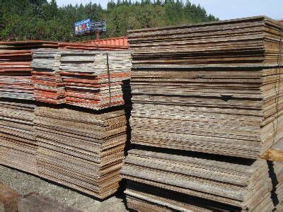 Plywood Form Boards | Concrete forms, Poured concrete, Concrete diy