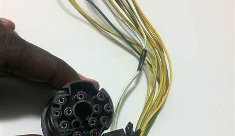identifying engine wiring harness chrysler