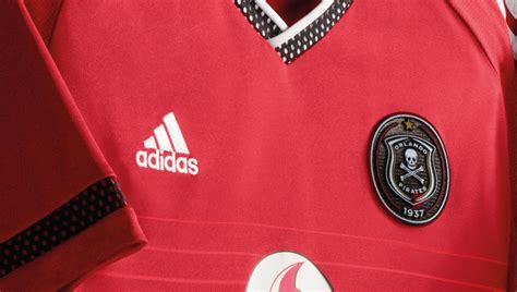 Tune into newzroom afrika on dstv channel 405 for more. Orlando Pirates 15/16 Away Kit - SoccerBible