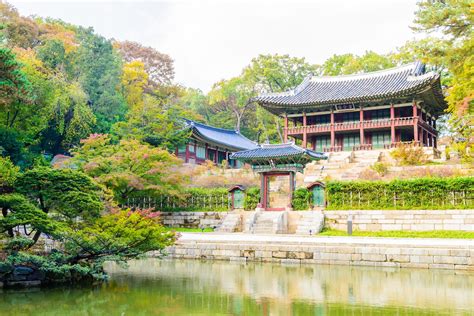 Architecture In Changdeokgung Palace In Seoul City At Korea Maxkoreask