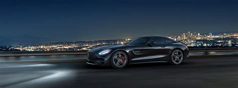 К слову, при спокойной езде мотор v8 4.0 умеет отключать. Mercedes-AMG GT Coupe High-performance Sports Car ...