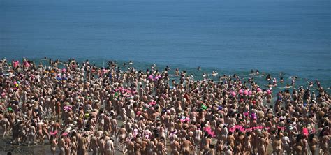 Women Break World Record With Mass Skinny Dip In The Irish Sea The