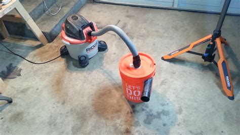 Maintains continuously high airflow to your tools. DIY Dust Collector/Separator home made in less than 20 minutes with a bucket and spare vacuum ...