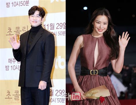 내외일보 배우 윤계상과 이하늬의 결별에 누리꾼들의 뜨거운 관심이 모아지고 있는 가운데, 과거 이하늬가 작성한 의미심장한 글귀에 다시금 시선이 모아지고 있다. 윤계상·이하늬 7년 연애 마침표?…사람엔터 "확인 후 입장낼 것 ...