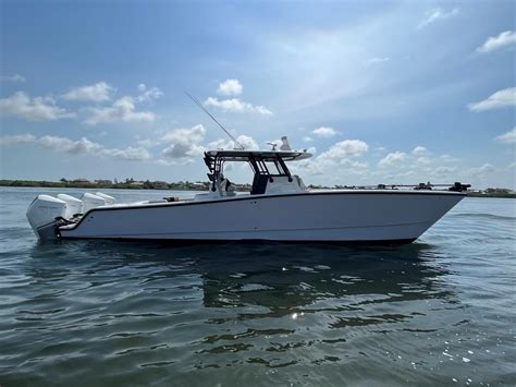 2021 Freeman 37 Vh Center Console For Sale Yachtworld