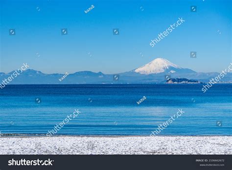 Mt Fuji Enoshima Zushi Beach Kanagawa Stock Photo 2106662672 Shutterstock