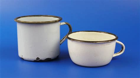 Set Of Two Vintage Enamel Cups With Handles Vintage Enamel Etsy Uk