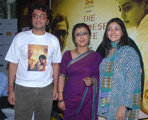 The only obstacle coming between the couple from getting married again to different people are marred by rahul, who is unable to accept his parents' divorce. Rahul Bose Wiki, biodata, affairs, Girlfriends, Wife ...