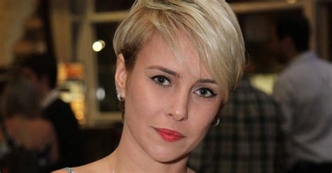 Бруна маркезини, марина руй барбоза, жонни массаро и др. Fernanda Nobre assina com a Globo para participar da ...