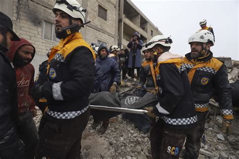 Doden En Honderden Gewonden Na Nieuwe Aardbevingen In Turkije En Syri