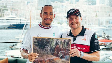 F Valtteri Bottas Gifts Lewis Hamilton A Naked Photo Of Himself Ahead Of Monaco GP