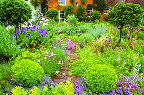 Cottage Garden Ideas 10 Ways To Recreate The Look Country Garden