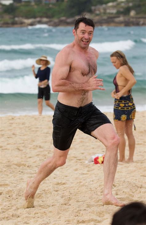 Hugh Jackman Daughter Ava 2017 Hit Bondi Beach After The Greatest Showman Sydney Premiere