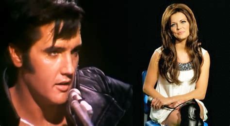 Blue christmas is a christmas song written by billy hayes and jay w. Elvis Presley And Martina McBride Share The Stage For ...
