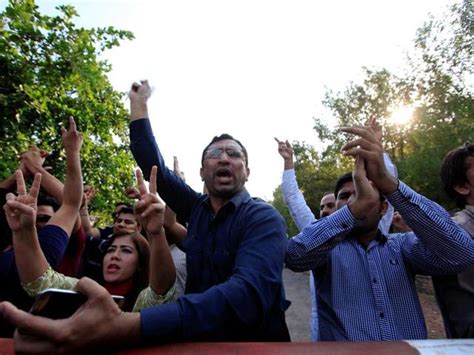 Opposition Activists Clash With Security Forces Ahead Of Imran Khans Protest World News